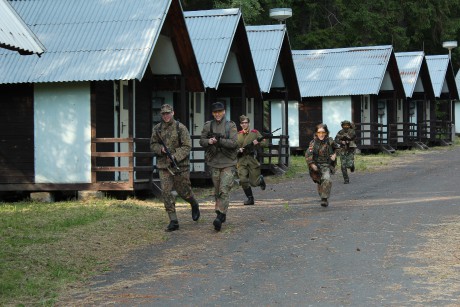 ARMY TÃBOR - Fotoalbum - PÅ™edtÃ¡borovÃ½ sraz ÄŒichoÅ™ice 1.6.-3.6.2012